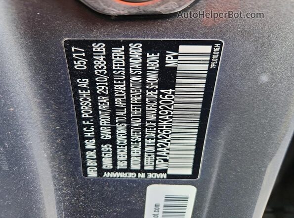 WP1AA2A26HKA92064 2017 PORSCHE CAYENNE Gray Вид наклейки з VIN-кодом