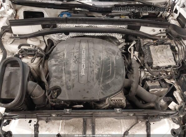 WP1AA2A51LLB02500 2020 PORSCHE MACAN Белый Вид сзади
