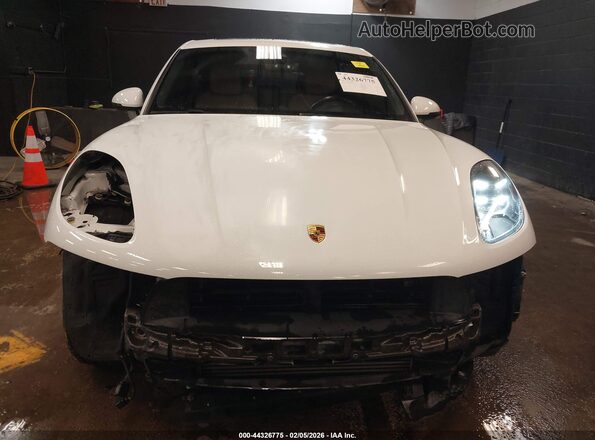 WP1AA2A51LLB02500 2020 PORSCHE MACAN Белый Вид задней части салона