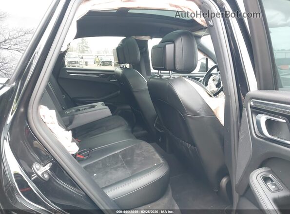 WP1AA2A55JLB22861 2018 PORSCHE MACAN Black Widok naklejki z numerem VIN