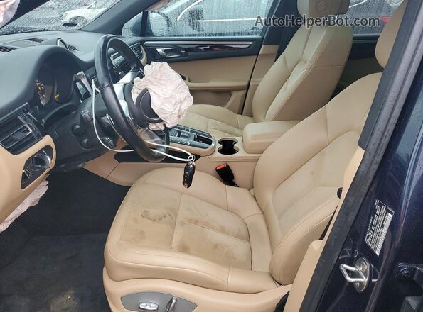 WP1AA2A55MLB04980 2021 PORSCHE MACAN Синий Вид салона спереди