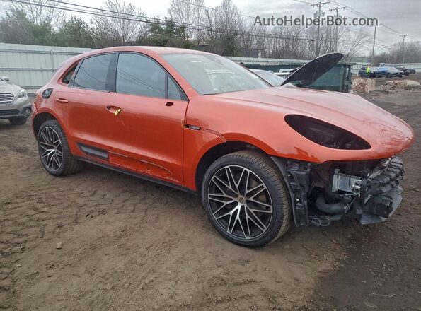WP1AA2A55RLB11077 2024 PORSCHE MACAN Orange Przód prawy