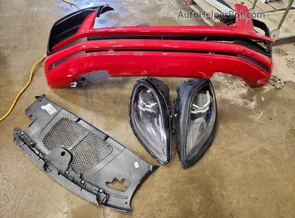WP1AA2A58SLB13749 2025 PORSCHE MACAN Красный Вид наклейки с VIN-кодом