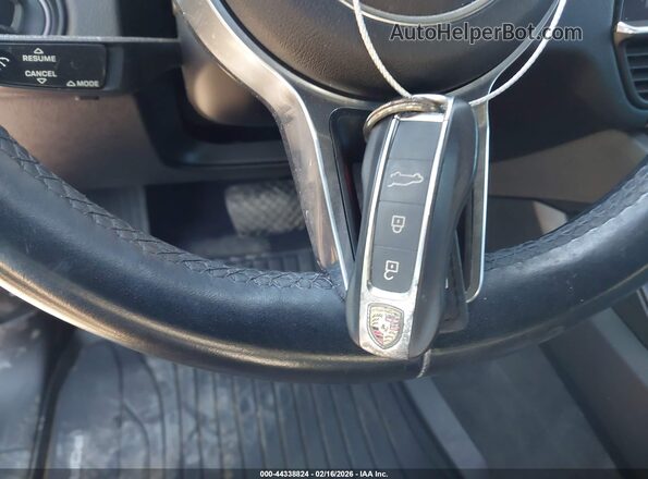 WP1AA2AY2KDA17460 2019 PORSCHE CAYENNE Черный Вид панели приборов