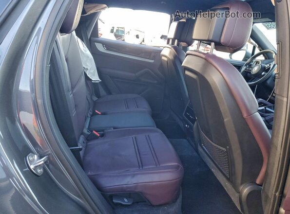 WP1AA2AY2RDA13273 2024 PORSCHE CAYENNE Угольный Вид задних сидений