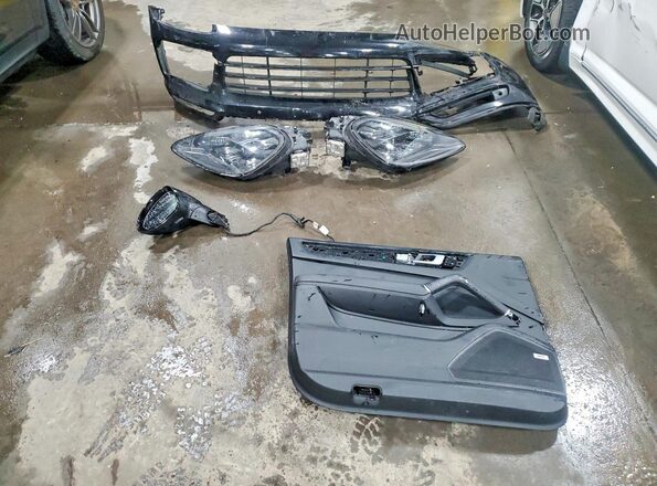 WP1AA2AY3LDA02192 2020 PORSCHE CAYENNE Черный Вид наклейки с VIN-кодом