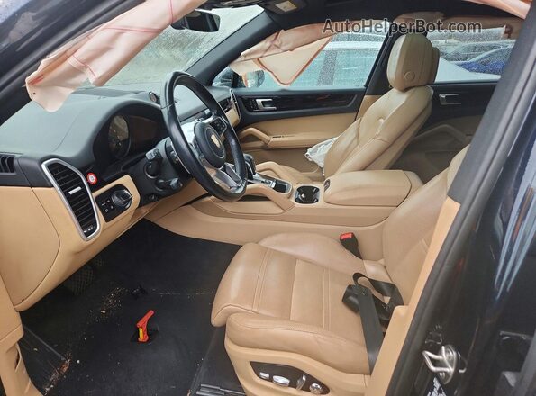 WP1AA2AY4KDA13135 2019 PORSCHE CAYENNE Синий Вид салона спереди