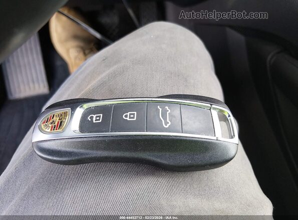 WP1AA2AY5LDA00265 2020 PORSCHE CAYENNE Черный Вид панели приборов