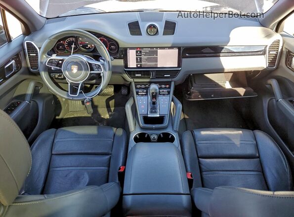 WP1AA2AY6LDA02154 2020 PORSCHE CAYENNE Синий Вид панели приборов