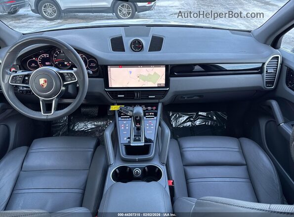 WP1AA2AY7KDA07037 2019 PORSCHE CAYENNE White Widok z przodu