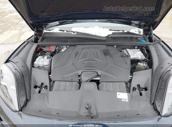 WP1AA2AY7RDA07887 2024 PORSCHE CAYENNE Dark Blue Widok z tyłu