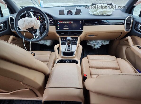 WP1AA2AY8PDA10505 2023 PORSCHE CAYENNE Blue Dashboard view