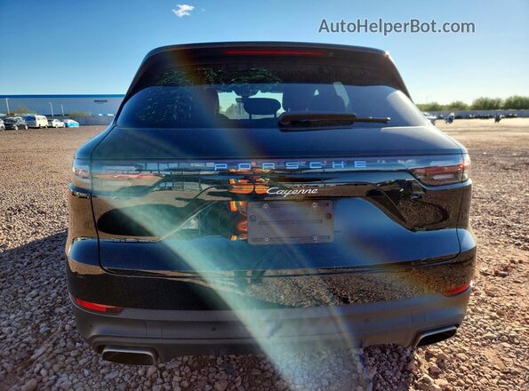 WP1AA2AY9LDA00270 2020 PORSCHE CAYENNE Черный Вид сзади