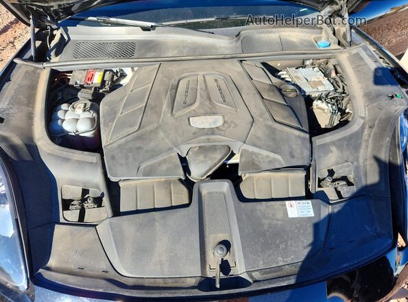 WP1AA2AY9LDA00270 2020 PORSCHE CAYENNE Черный Вид подкапотного пространства