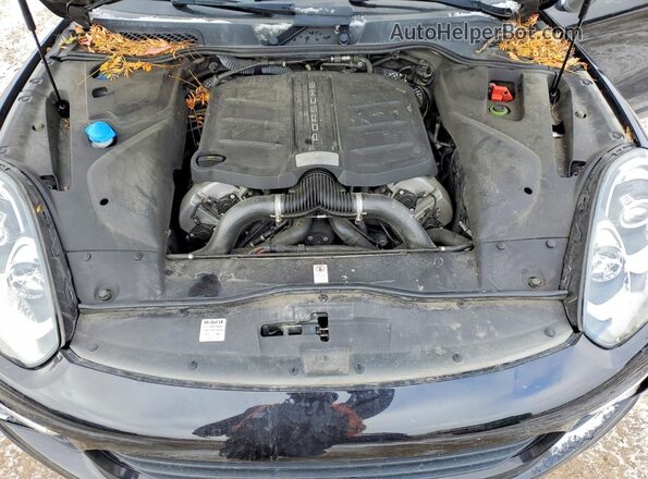 WP1AB2A2XGLA96799 2016 PORSCHE CAYENNE Черный Вид задней части салона