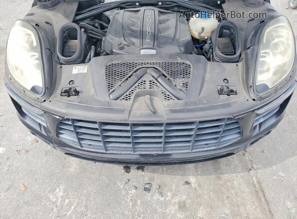 WP1AB2A50GLB50282 2016 PORSCHE MACAN Черный Вид задней части салона