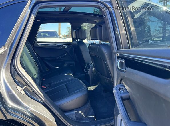 WP1AB2A58HLB10081 2017 PORSCHE MACAN Gray Vista trasera