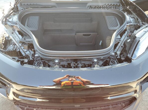 WP1AD2XA7SL077027 2025 PORSCHE MACAN Black Widok wnętrza z tyłu