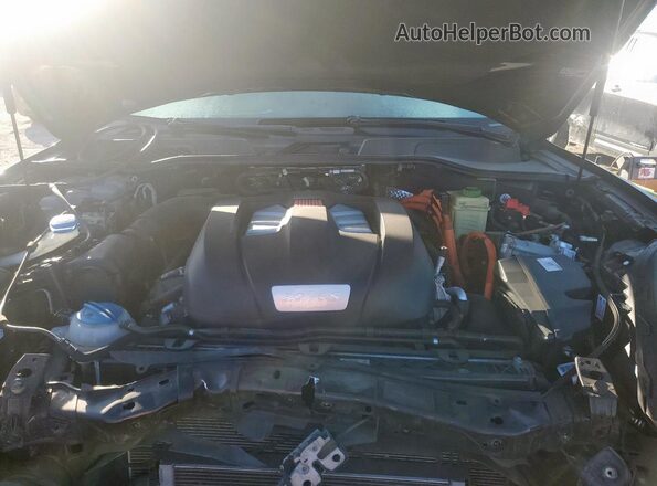 WP1AE2A21HLA73954 2017 PORSCHE CAYENNE Черный Вид задней части салона