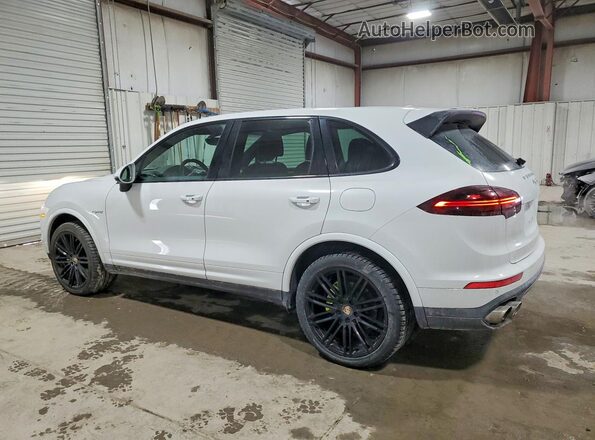 WP1AE2A27HLA72470 2017 PORSCHE CAYENNE White Trasero izquierdo