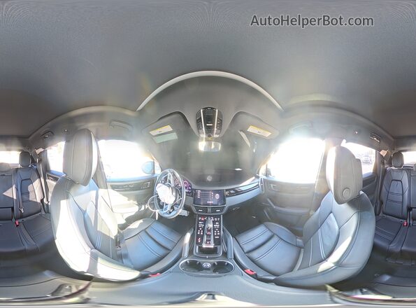 WP1AE2AY3NDA27066 2022 PORSCHE CAYENNE Black Панорамний вид салону 360°