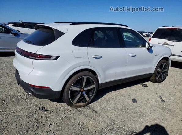 WP1AE2AY7SDA17281 2025 PORSCHE CAYENNE Белый Задняя правая четверть
