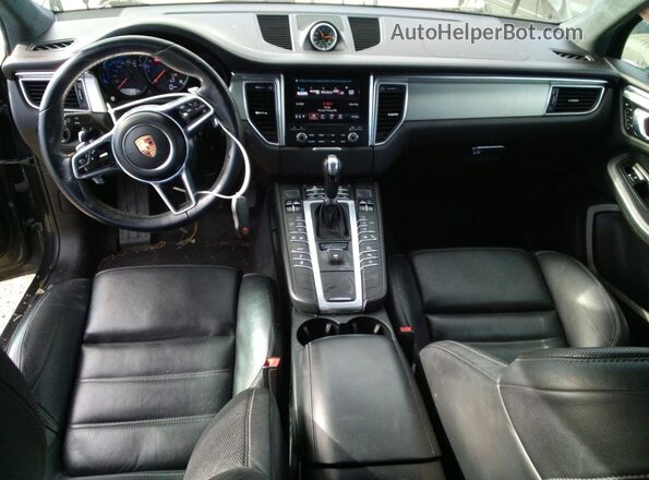 WP1AF2A58JLB70503 2018 PORSCHE MACAN Черный Вид панели приборов