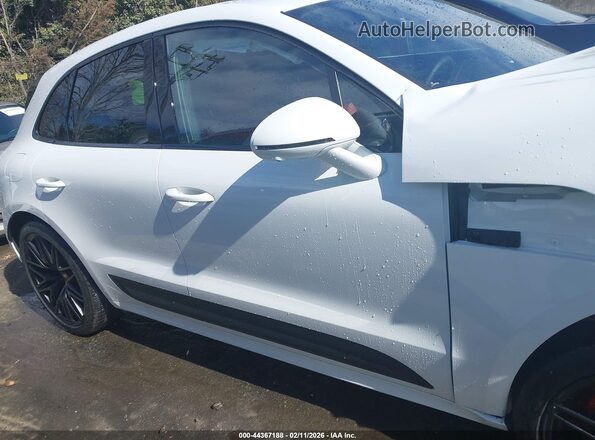 WP1AF2A59TLB60419 2026 PORSCHE MACAN Белый Вид задней части салона