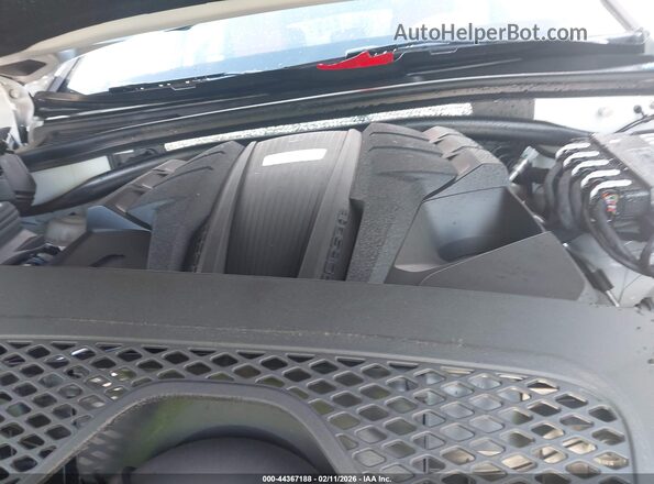 WP1AF2A59TLB60419 2026 PORSCHE MACAN Белый Вид сзади