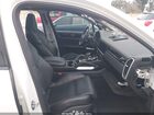 2019 Porsche Cayenne   White vin: WP1AF2AY9KDA80055