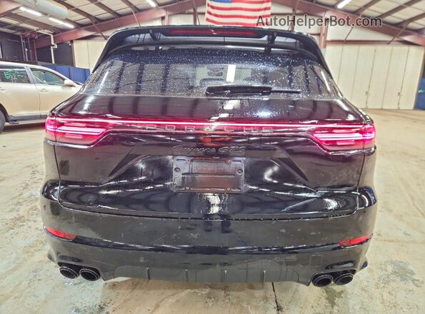 WP1AG2AY1PDA18413 2023 PORSCHE CAYENNE Black Widok z tyłu