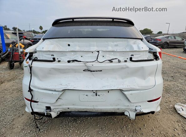 WP1BA2AY5RDA51083 2024 PORSCHE CAYENNE Белый Вид сзади