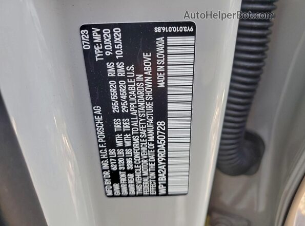 WP1BA2AY9RDA50728 2024 PORSCHE CAYENNE Gray VIN კოდის სტიკერის ხედი