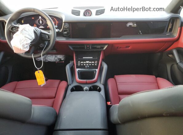 WP1BG2AY6SDA45006 2025 PORSCHE CAYENNE Серебряный Вид панели приборов