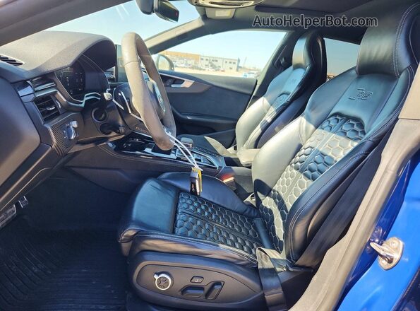 WUAAWCF55MA901715 2021 AUDI RS5 Синий Вид салона спереди