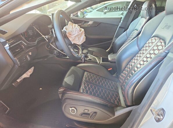 WUAAWCF59MA904813 2021 AUDI RS5 Белый Вид салона спереди