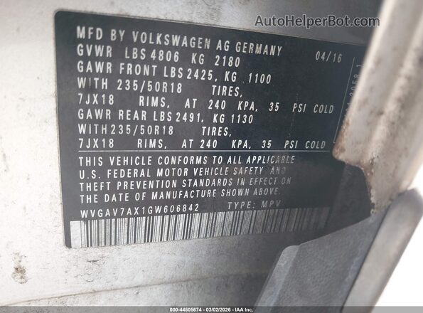 WVGAV7AX1GW606842 2016 VOLKSWAGEN TIGUAN Silver Vista del compartimento del motor