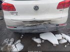 2017 Volkswagen Tiguan Белый vin: WVGAV7AX6HK042419