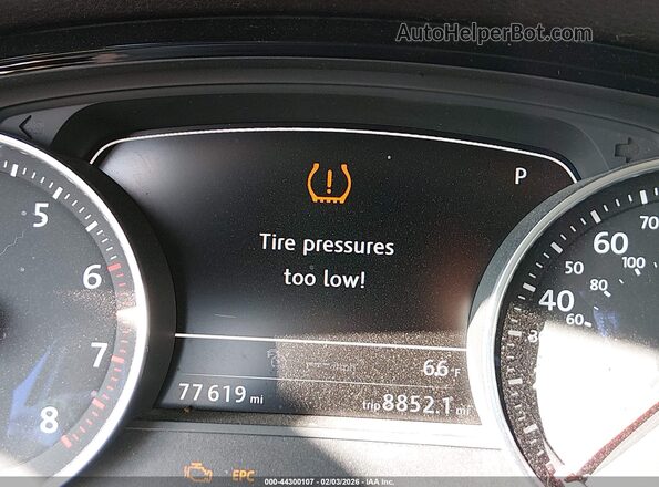 WVGEF7BP0HD001110 2017 VOLKSWAGEN TOUAREG Белый 