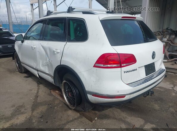 WVGEF7BP0HD005299 2017 VOLKSWAGEN TOUAREG Белый Задняя левая четверть
