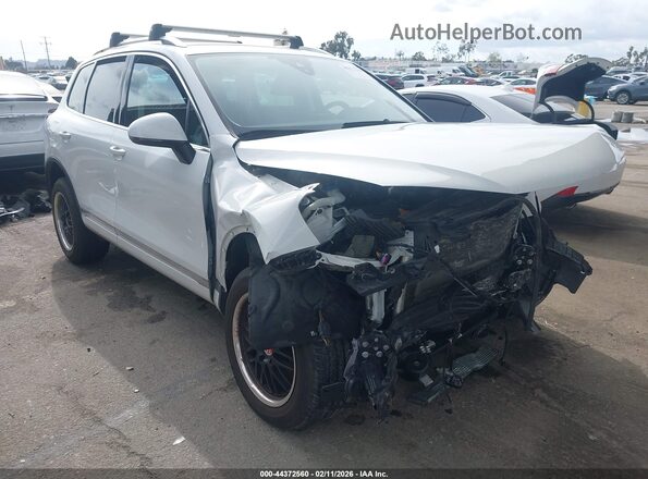 WVGEF7BP0HD005299 2017 VOLKSWAGEN TOUAREG Белый Передняя правая четверть