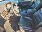 2017 Volkswagen Touareg Sport Белый vin: WVGEF7BP8HD001971