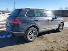 2016 Volkswagen Touareg Sport Черный vin: WVGEF9BP0GD010318