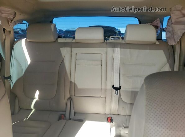 WVGEF9BP4GD002142 2016 VOLKSWAGEN TOUAREG Черный Вид задних сидений