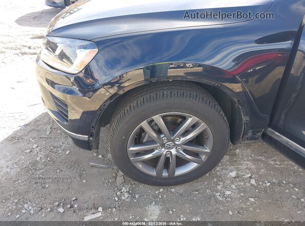 WVGEF9BP5GD011156 2016 VOLKSWAGEN TOUAREG Черный Вид спереди