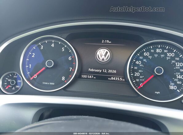 WVGEF9BP5GD011156 2016 VOLKSWAGEN TOUAREG Черный 