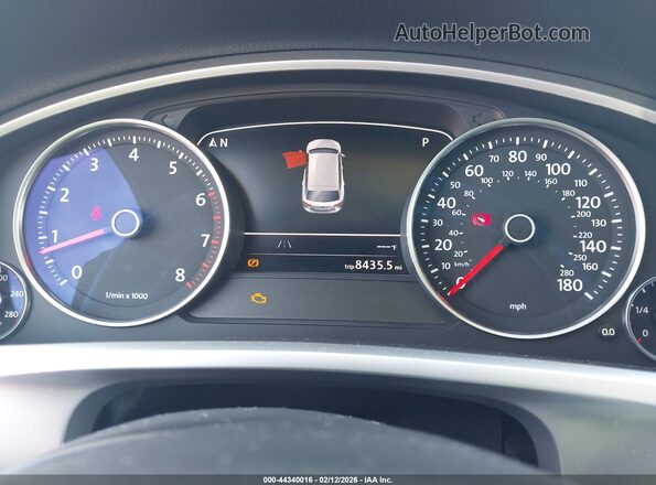 WVGEF9BP5GD011156 2016 VOLKSWAGEN TOUAREG Черный Вид задних сидений