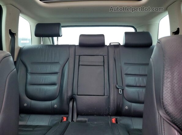 WVGEP9BP9GD002666 2016 VOLKSWAGEN TOUAREG Черный Вид задних сидений