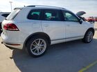 2017 Volkswagen Touareg Executive Белый vin: WVGGF7BP4HD006738