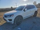 2017 Volkswagen Touareg Wolfsburg White vin: WVGRF7BP4HD006392